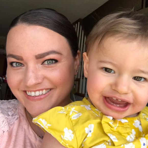 Meet your Posher, Nicole - Picture 5 of 11